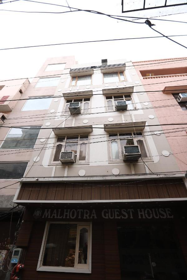Hotel Malhotra Inn 50 Meter From Golden Temple Amritsar Buitenkant foto