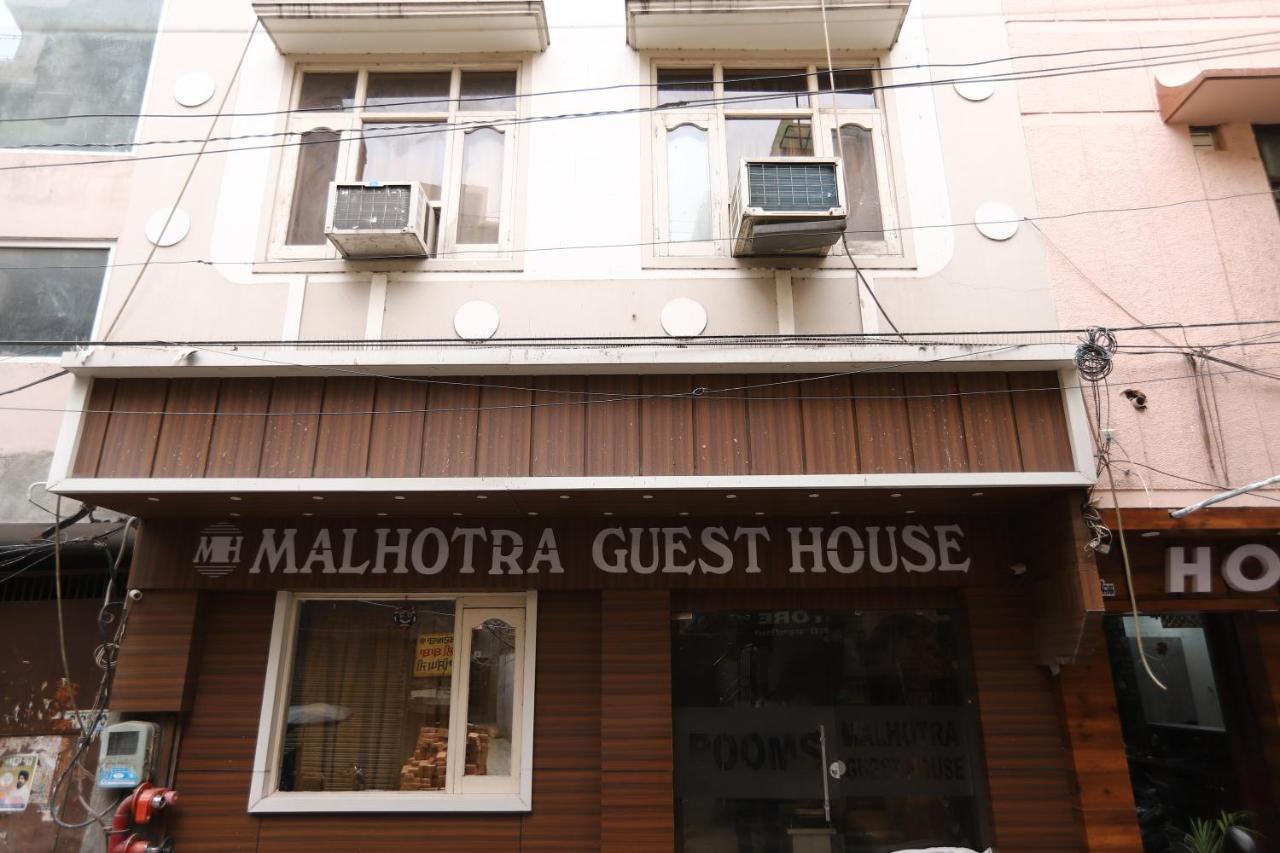 Hotel Malhotra Inn 50 Meter From Golden Temple Amritsar Buitenkant foto